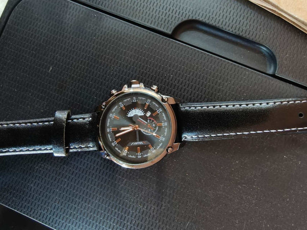 Men's Sports Pointer Quartz Watch