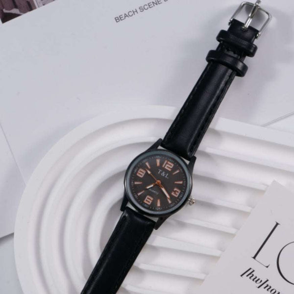 Men's leather strap sports quartz watch with round dial and black alloy case