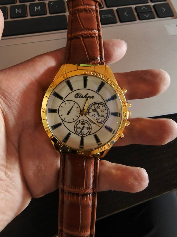 Men's Leather Strap Quartz Sports Watch